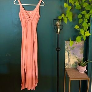 Pink maxi flow dress. Size xs brand LA Made.